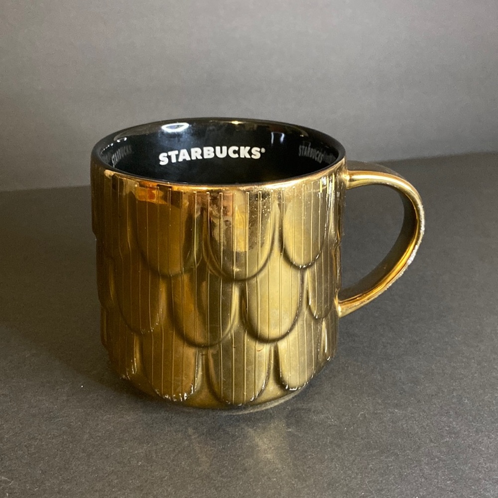 2019 Starbucks gold scales 14 fl oz mug